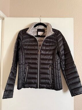 Laundry By Shelli Segal Black Quilted Puffer Jacket with Silver Lining